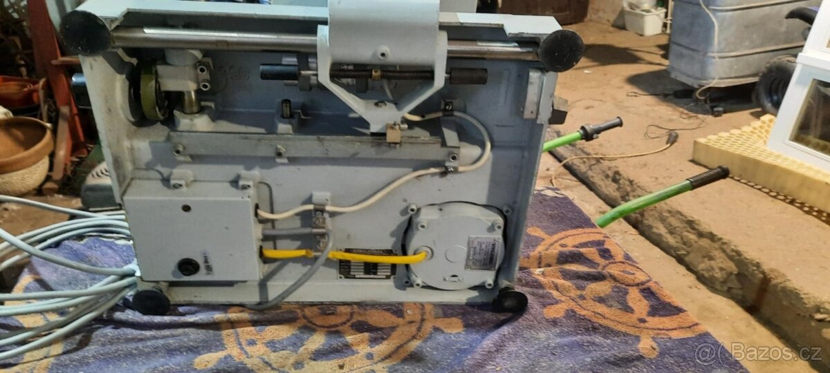 Nářezový stroj NS 301 Strojobal - 2