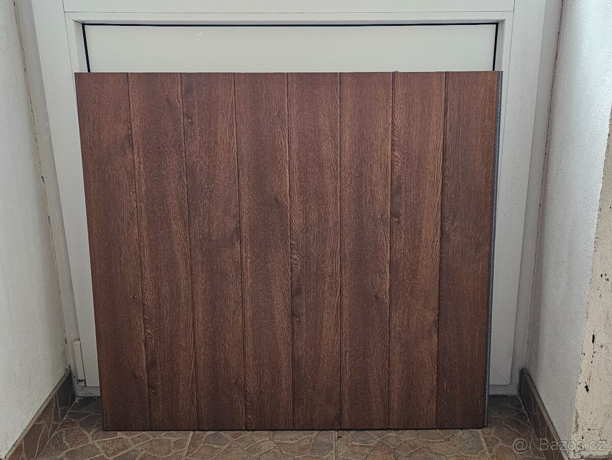 Výpĺň plastových dveří - 2