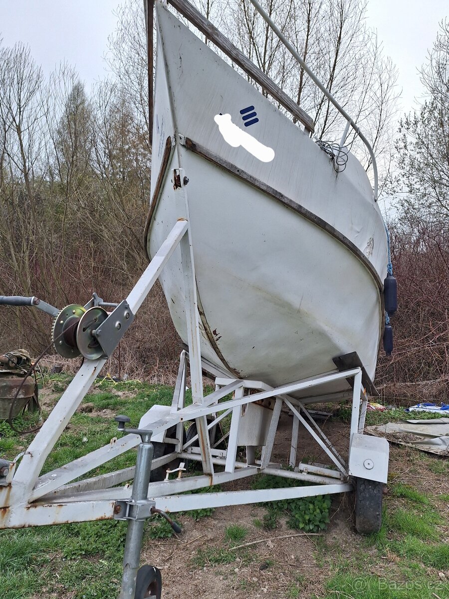 Kajutová loď - 2