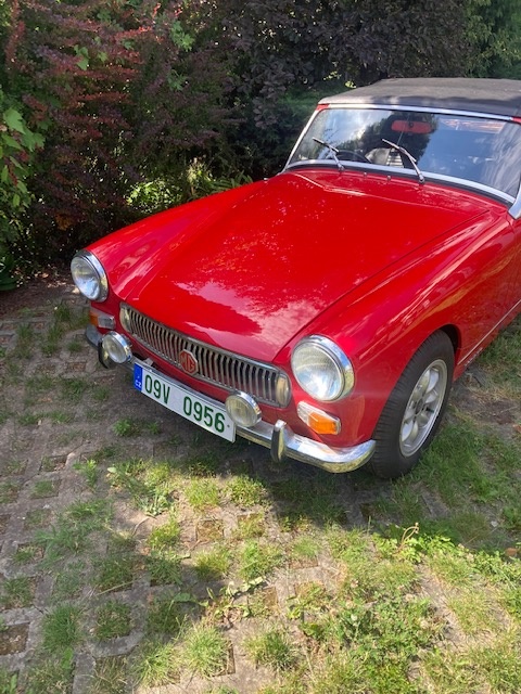 MG Midget - 2