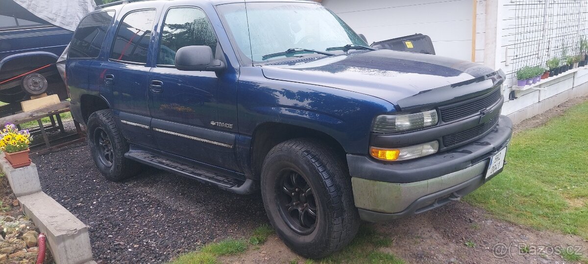 Chevrolet Tahoe - 2