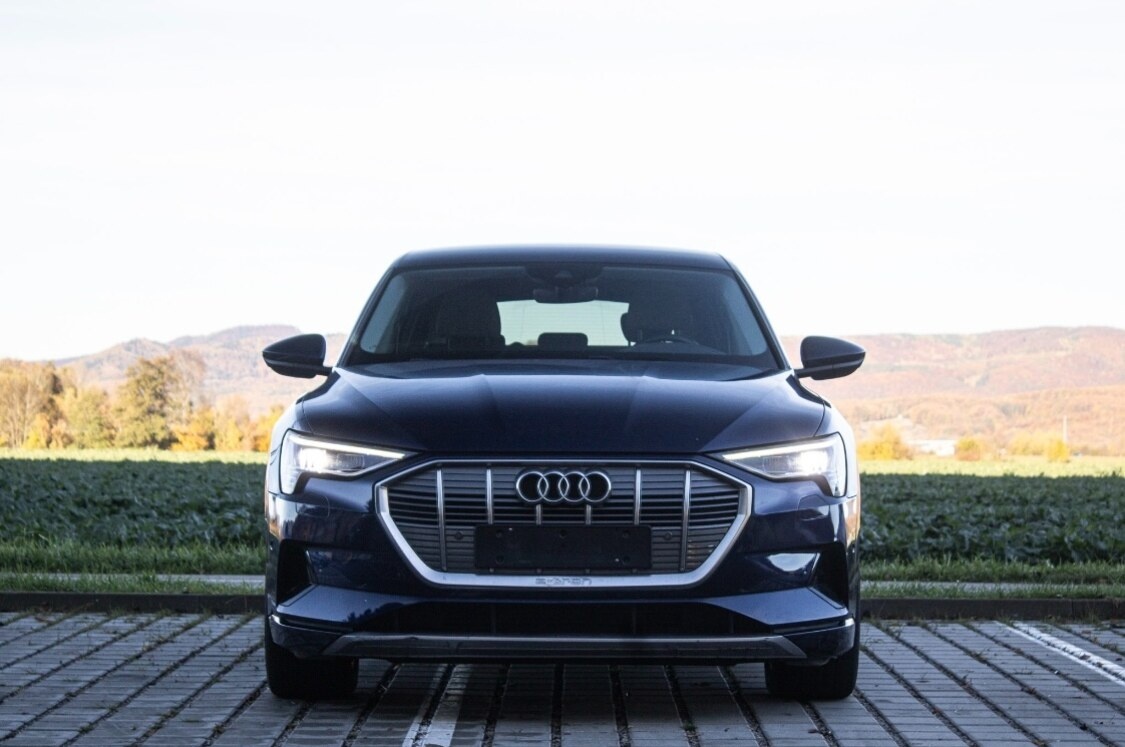 Audi e-tron 50 Quattro Advanced / - 2