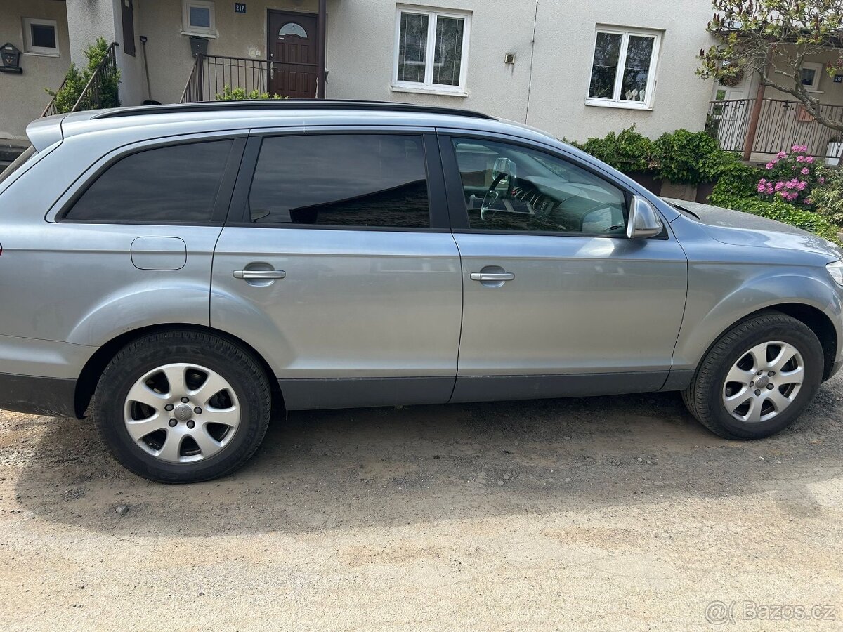 Prodám Audi Q7 - 2