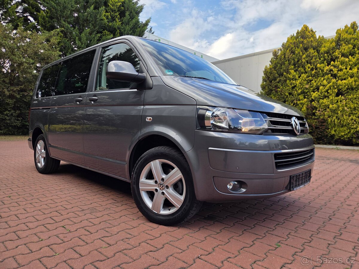 VW Multivan 2.0 TDI 103kW,1.Majitel,2013,Serviska - 2