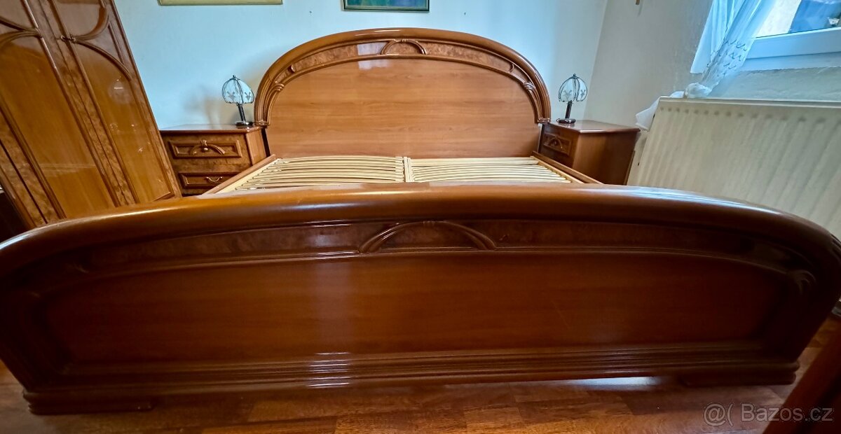 Prodám rustikální manželskou postel 200x200 - 2