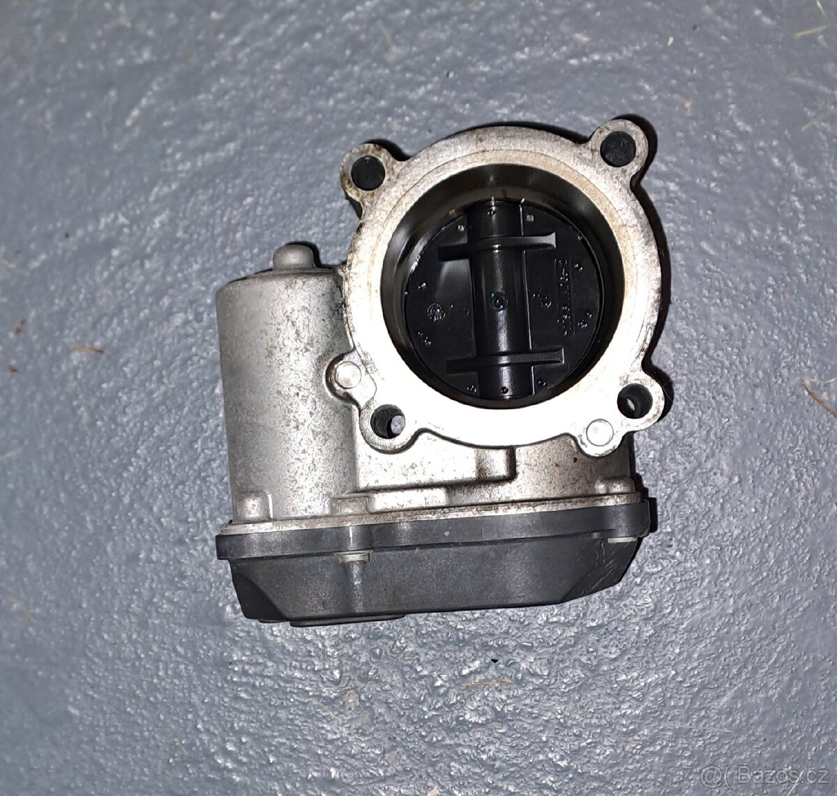 Škrtící klapka 1.4 TSI CAXA 90kw - 2