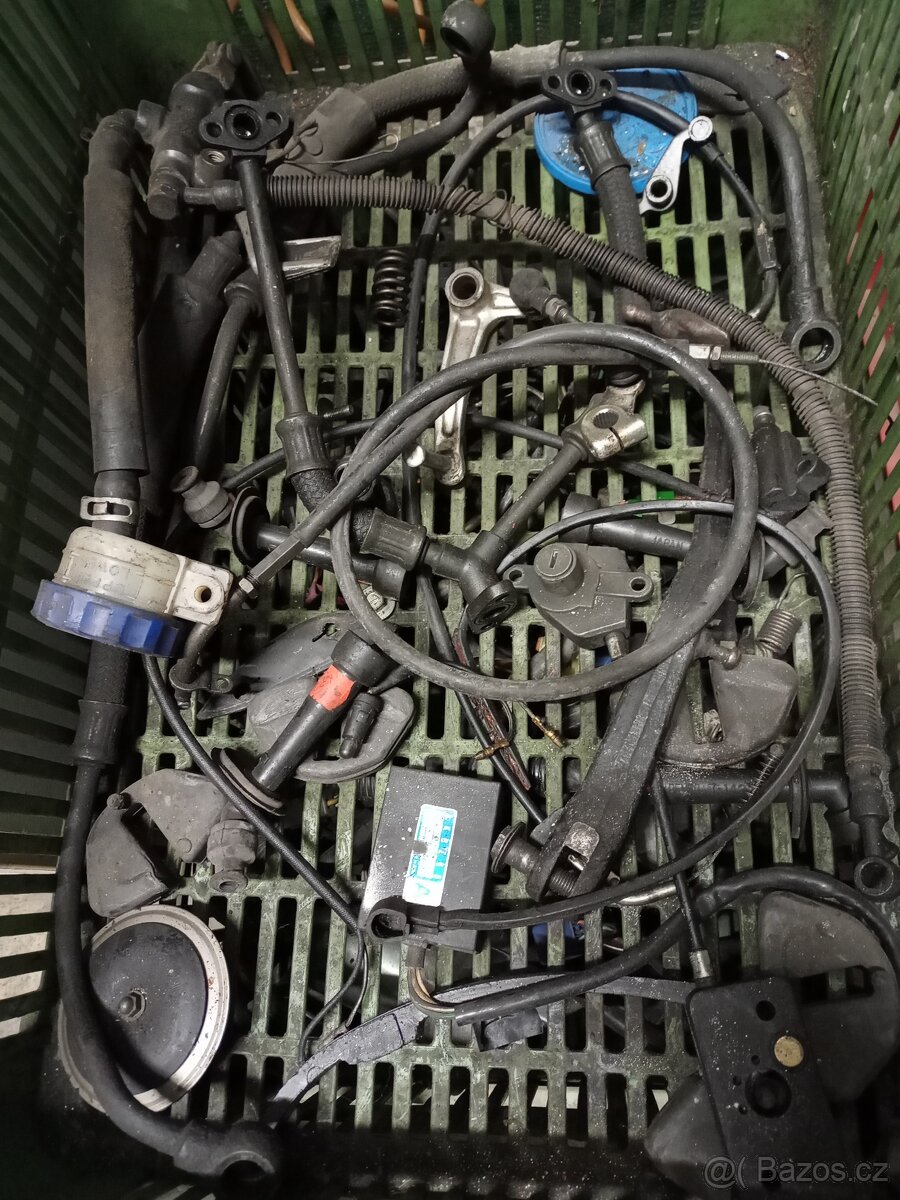 Suzuki GSX 600 - 2