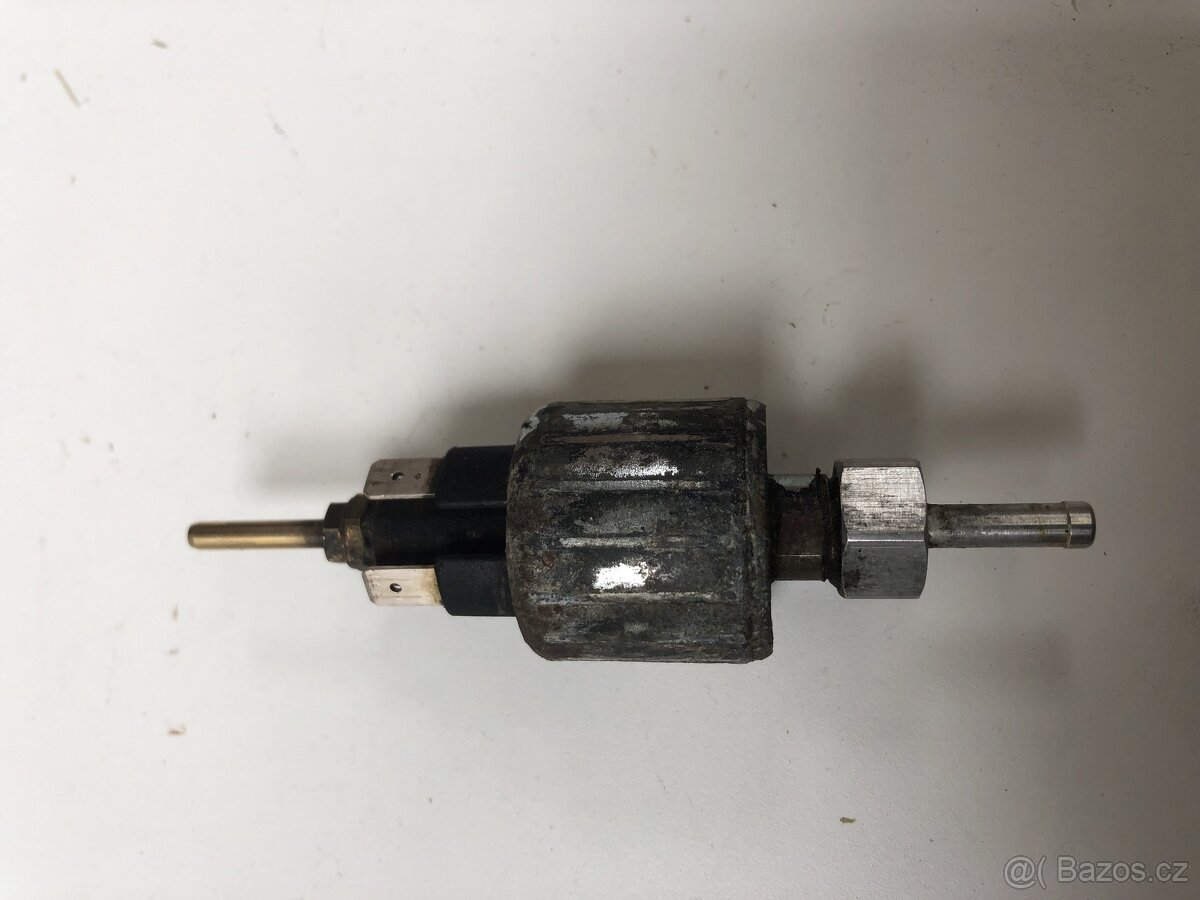Eberspacher čerpadlo 12v - 2