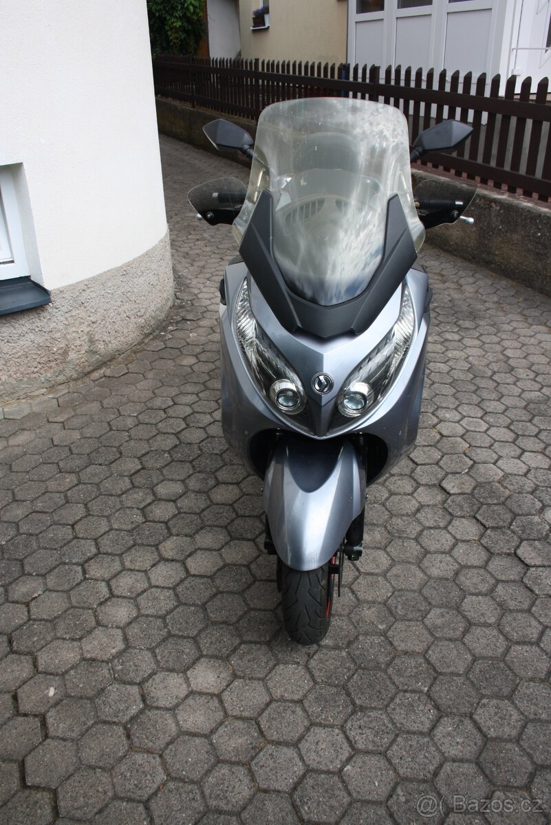 SymMaxym 400i - 2