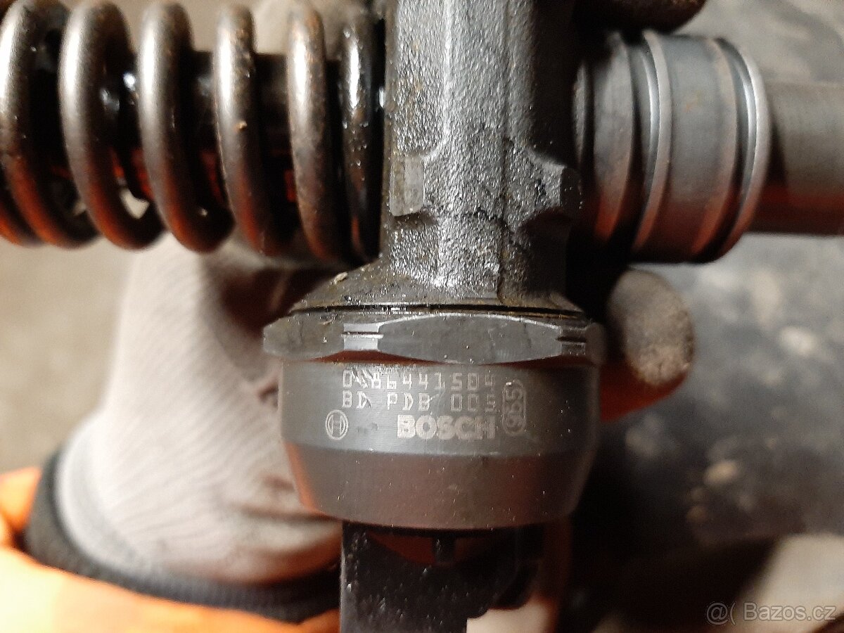 Prodam vstrik na motor 1.9PD - 2