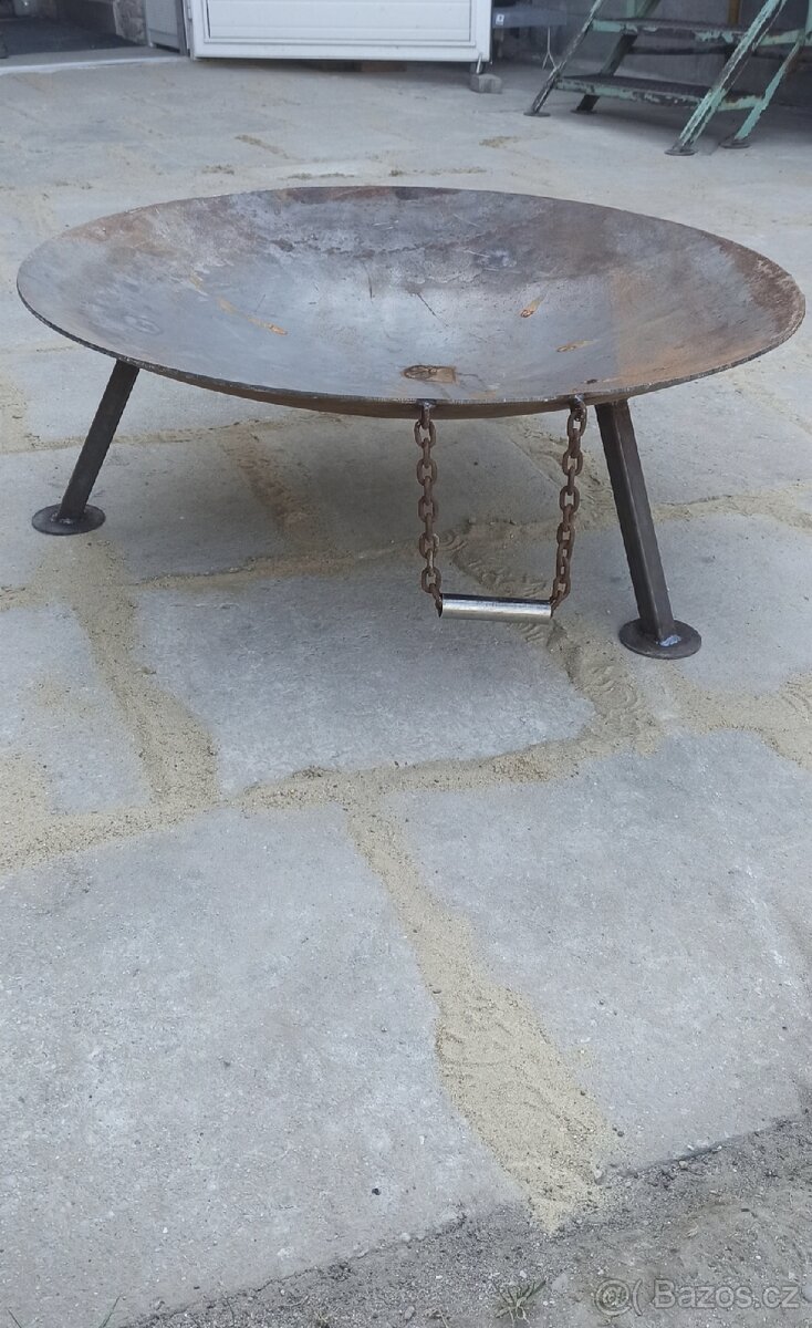 Ohniště - 2