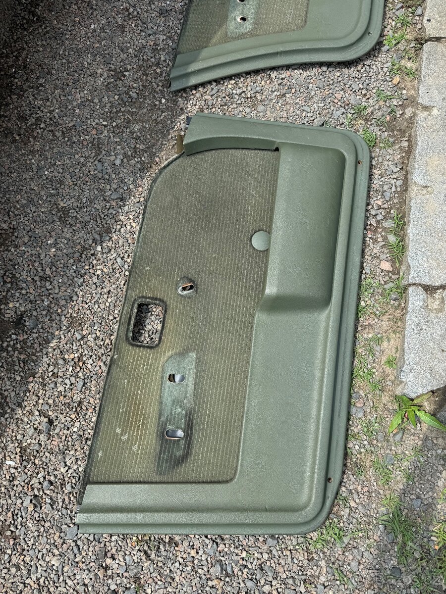 Bmw e23 tapce dveří - 2