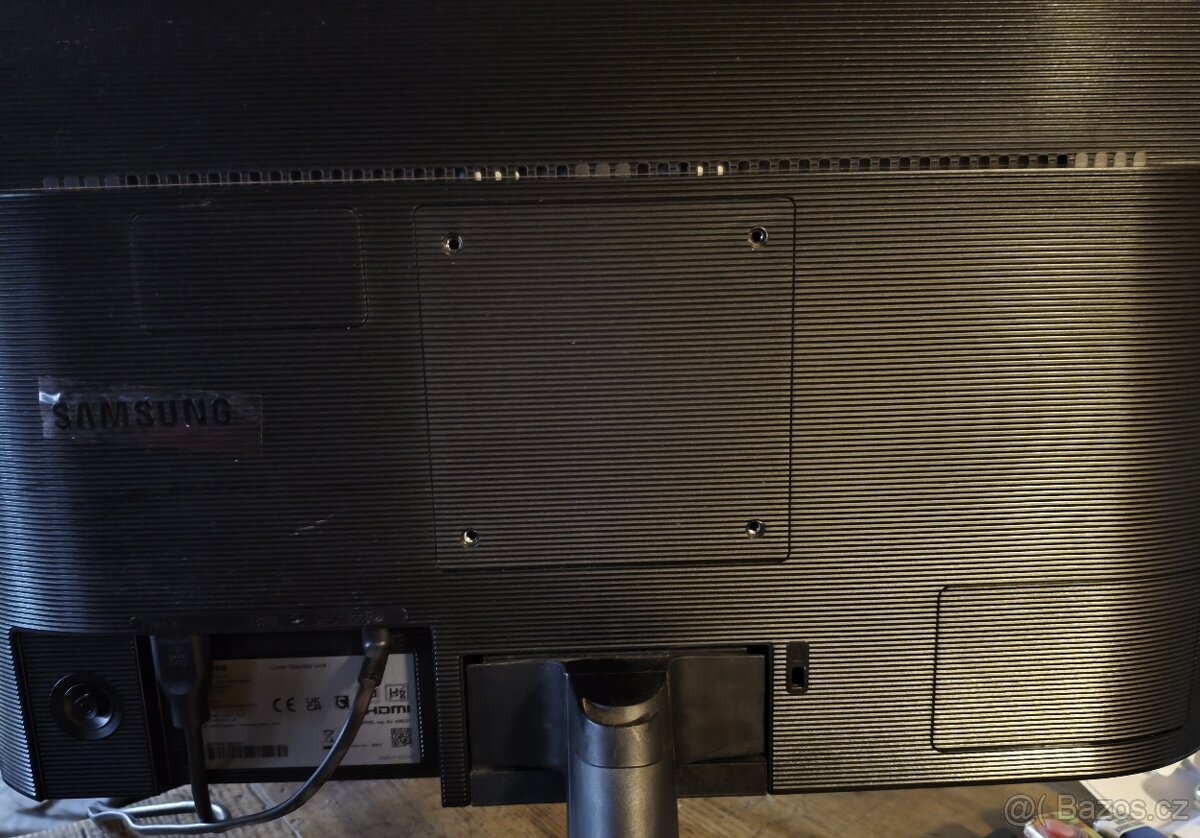 Prodám monitor 22" Samsung F22T350 - 2