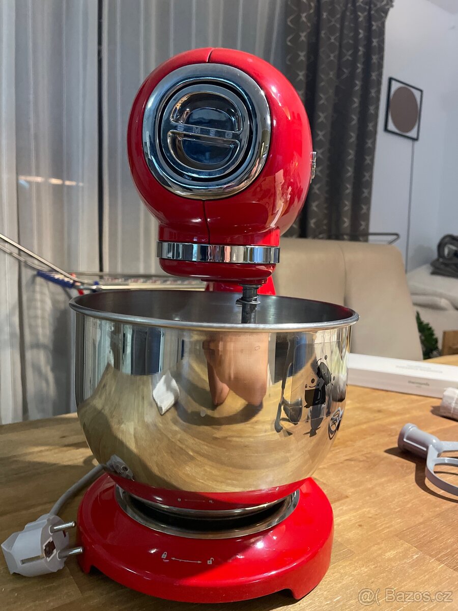 Kuchyňský robot Smeg 50’s Retro Style – červený - 2