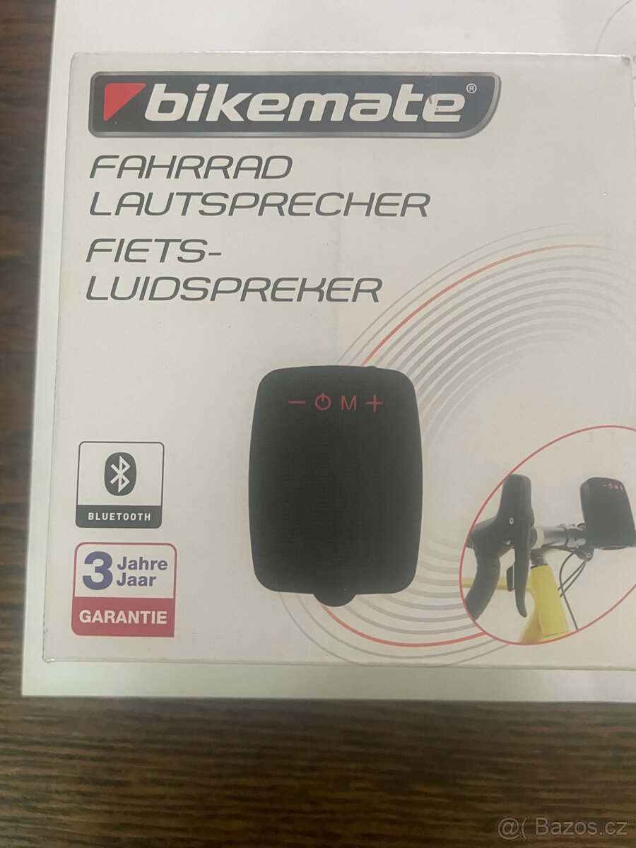 bezdrátový BT reproduktor s FM rádiem za 300,- - 2