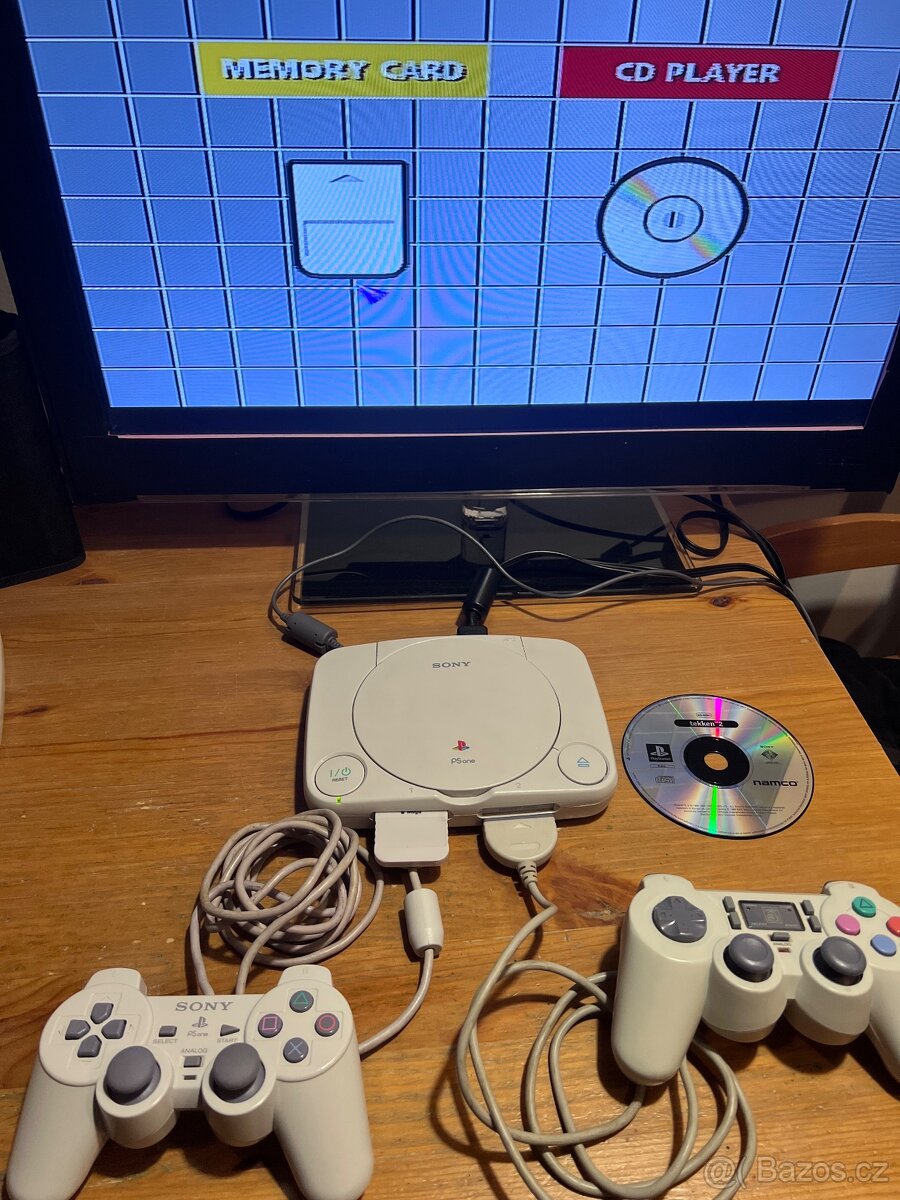 PS1 Slim + hra Tekken 2 a příslušenství - 2