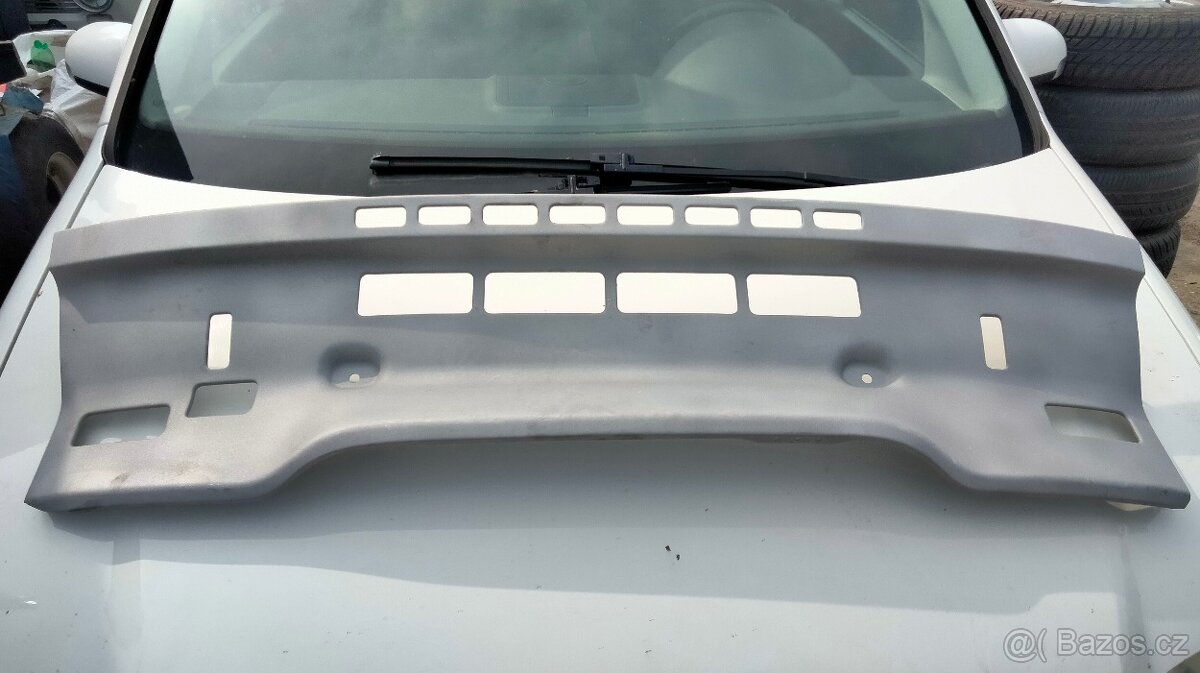 přední plechový spoiler Škoda maxi - 2