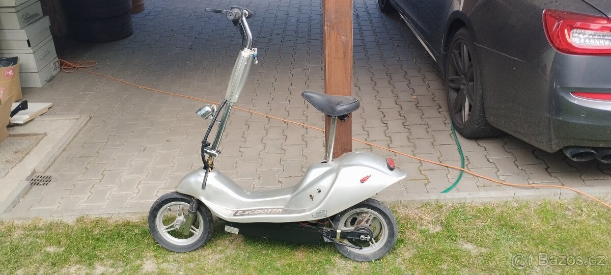 Koloběžka viz foto - 2