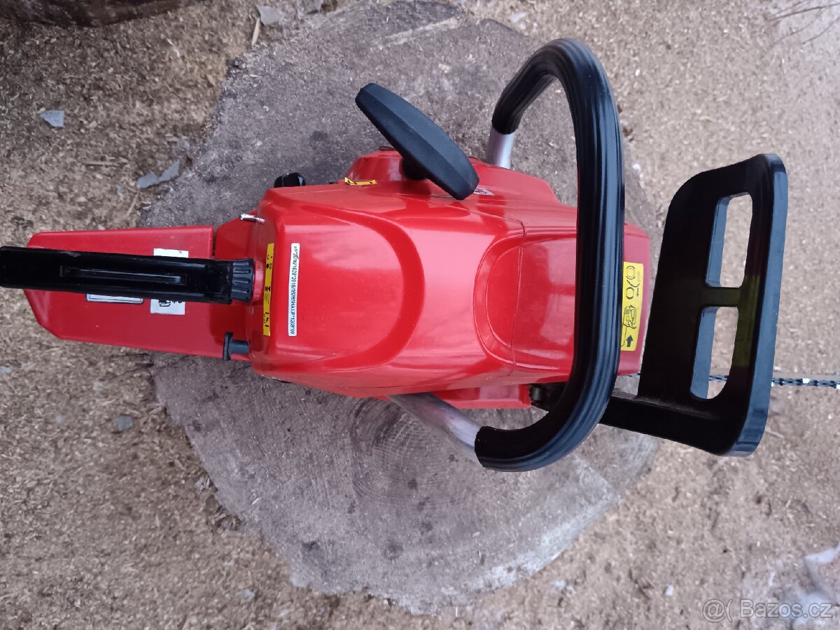 Motorová pila HECHT - 2