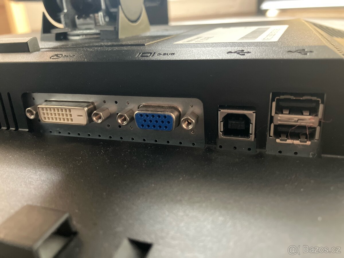 Monitor DELL 19” - 2