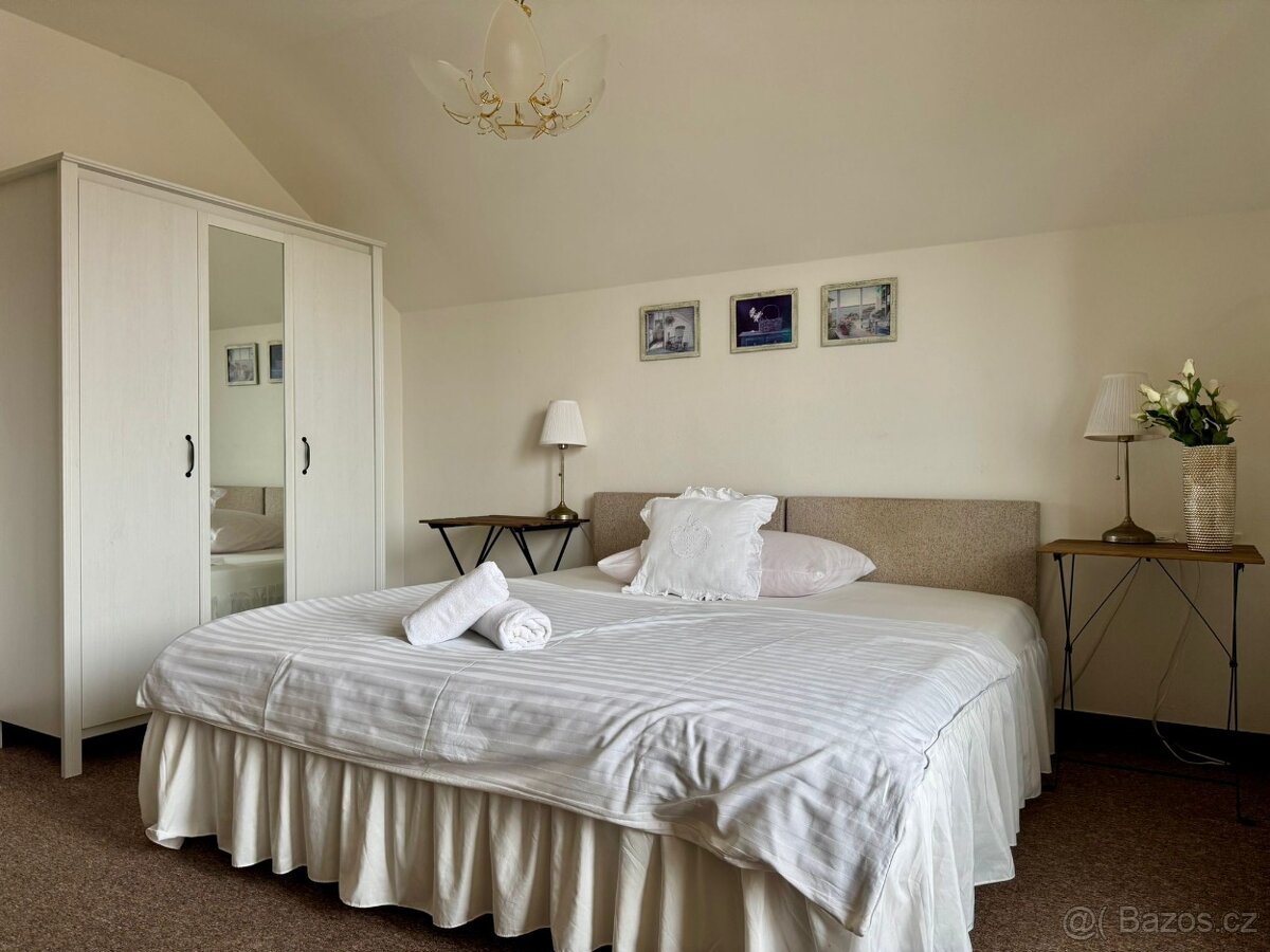 Pronájem pokoje 30 m² - 2