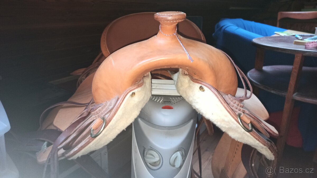 Westernové sedlo - 2