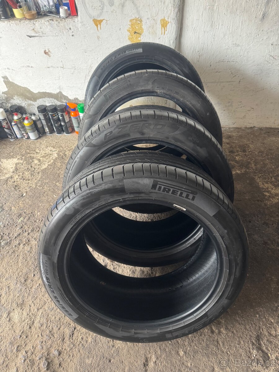 Prodam letní pneu Pirelli zero R19 - 2