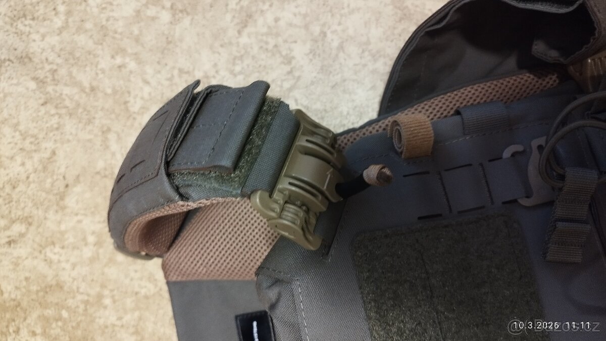 Nosič platů Combat systems Sentinel II - 2