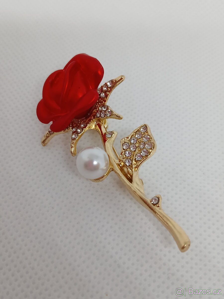 Nová brož-růže - 2