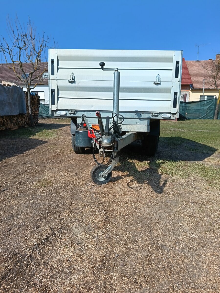 Přívěsný vozík za auto - 2