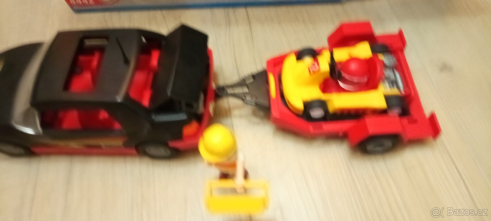 Playmobil Auto s přívěsem 4442 - 2