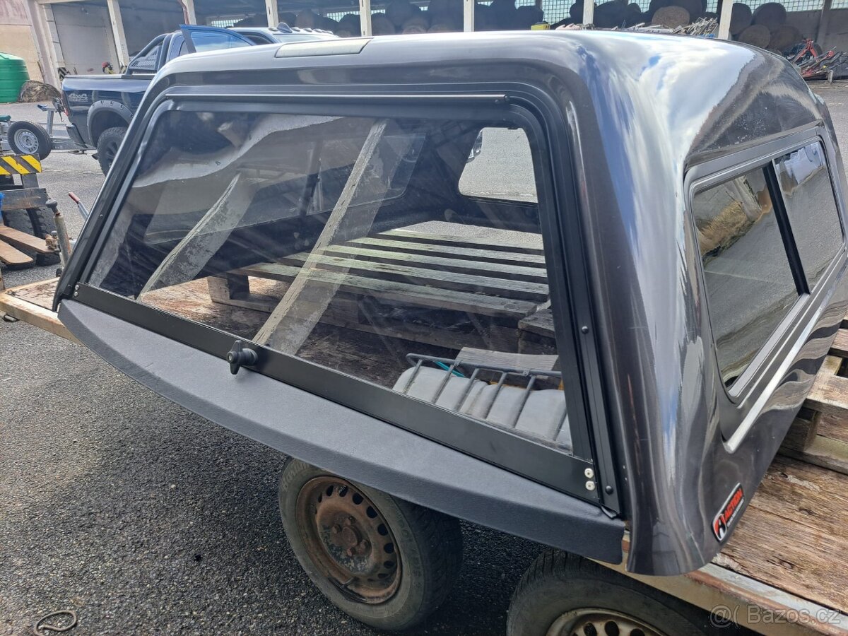 Dodge Ram hardtop - 2