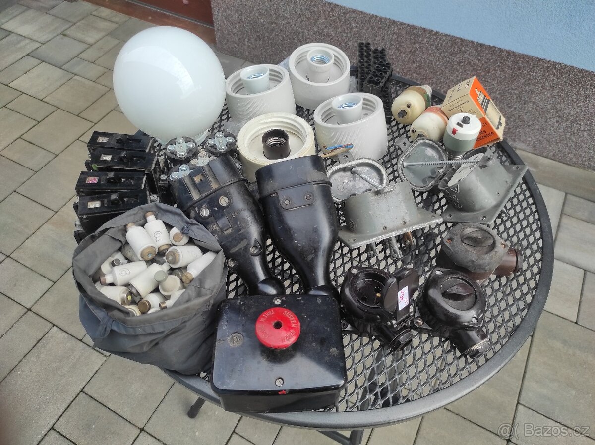 Retro elektromateriál - 2