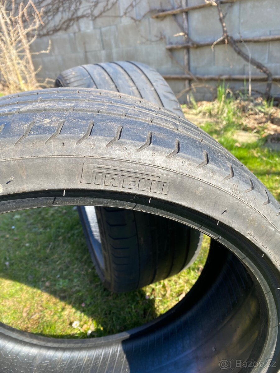 Pirelli 235/35 r 19 - 2
