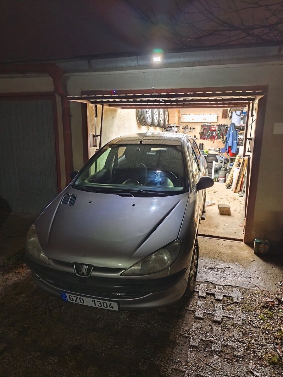 Peugeot 206 - 2