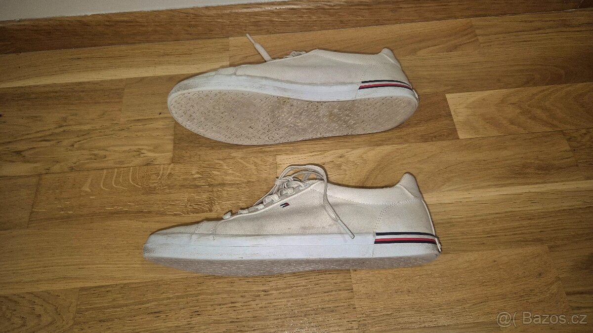 Tommy Hilfiger tenisky za 20,- - 2