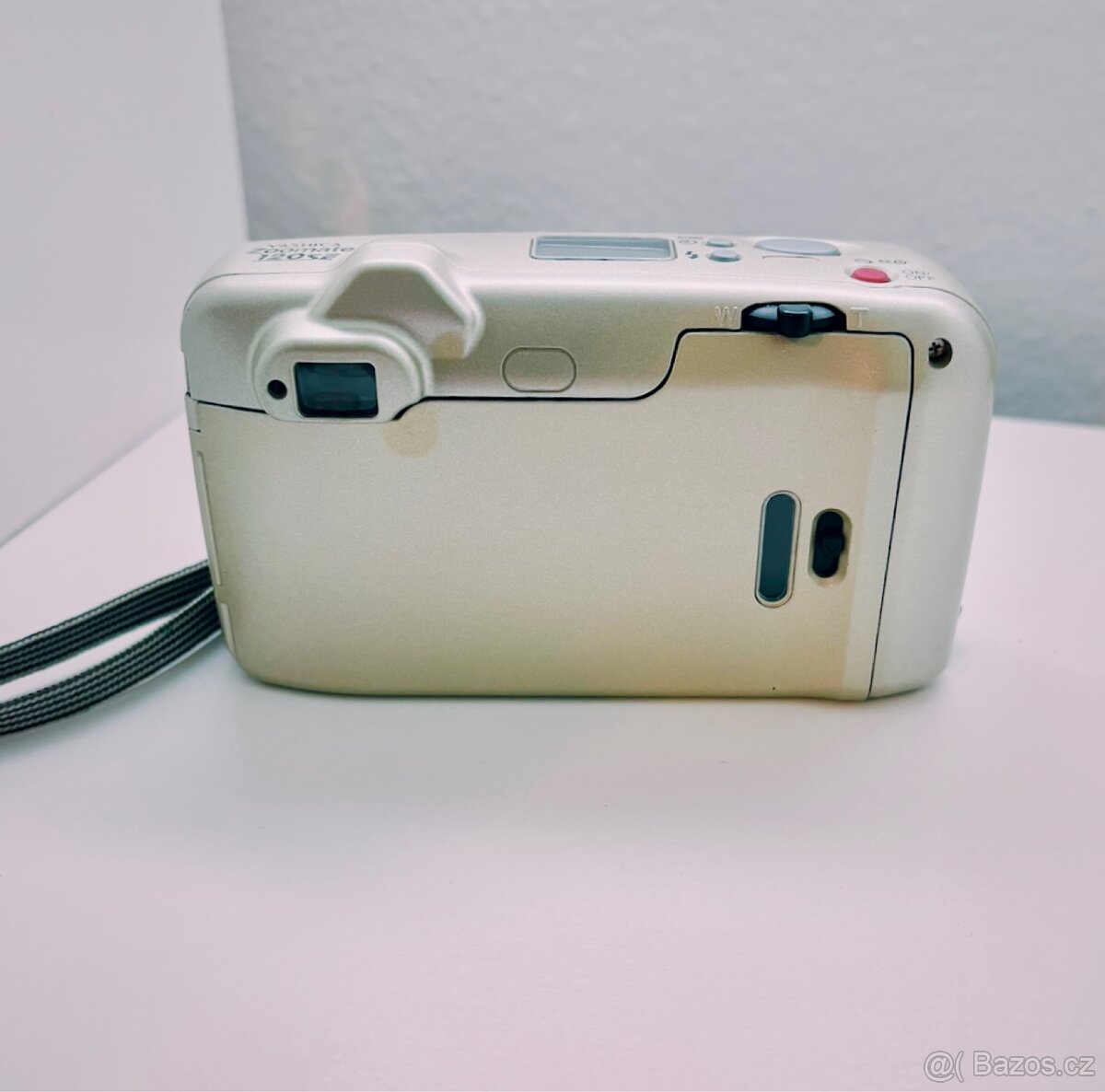 YASHICA Zoomate 120 SE (by KYOCERA) - 2