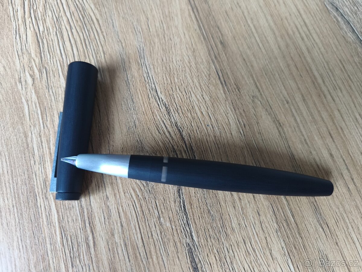 Plnící pero Lamy 2000 - 2