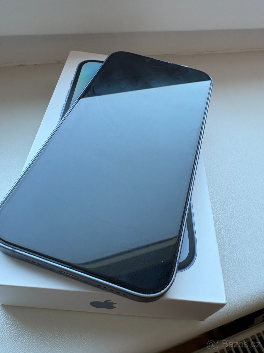 Apple iPhone 14 128GB modrý - 2