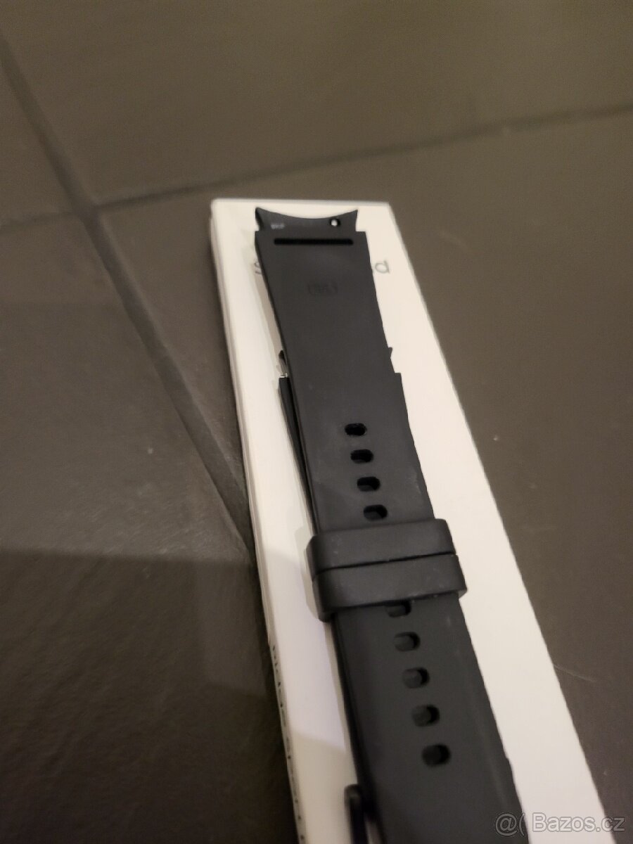 Prodám nový černý pásek Samsung galaxy Watch - 2
