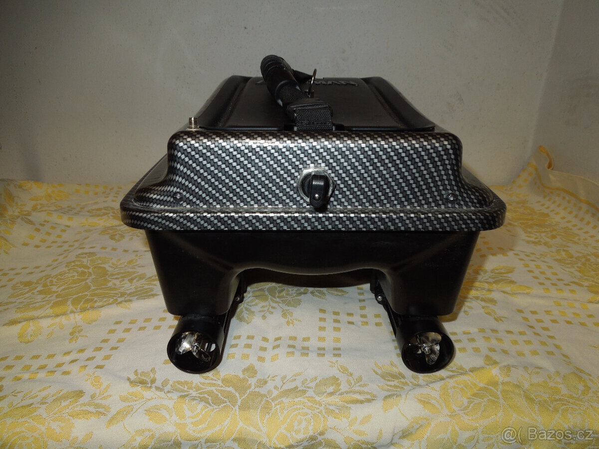 Zavážecí lodička ACTOR PLUS s Echolotem- Carbon - 2