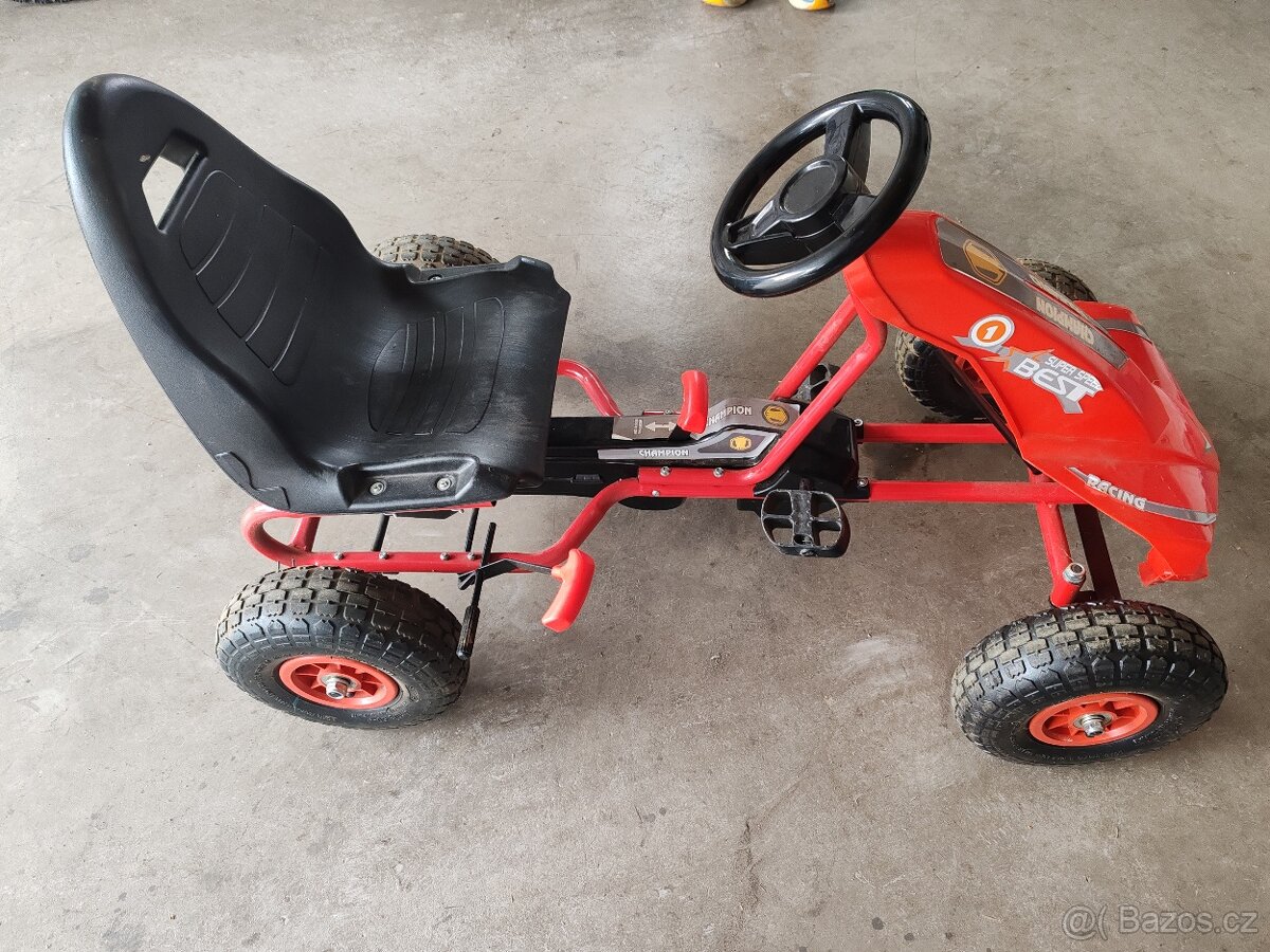 Šlapací motokára Champion - 2