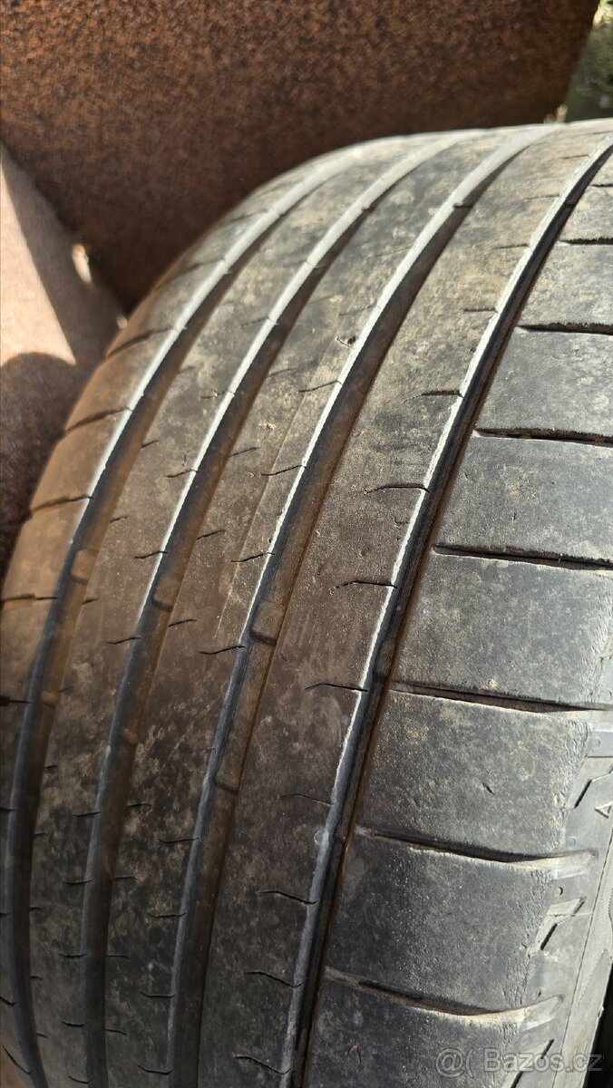 245/45 r18 cena za sadu. - 2