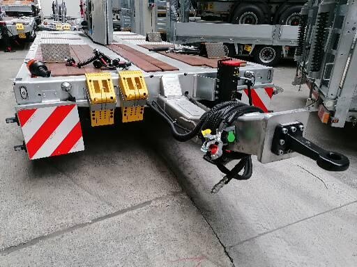 Přívěs vlek na přepravu CAT Takeuchi JCB terex - 2