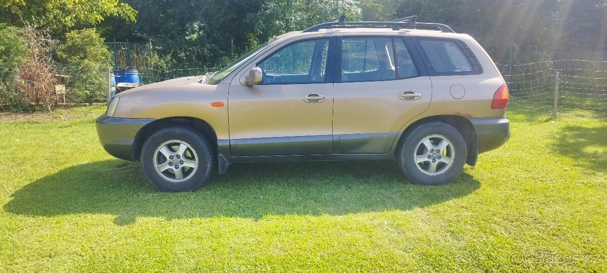 Hyundai Santa Fe 2,4i 4x4 - 2