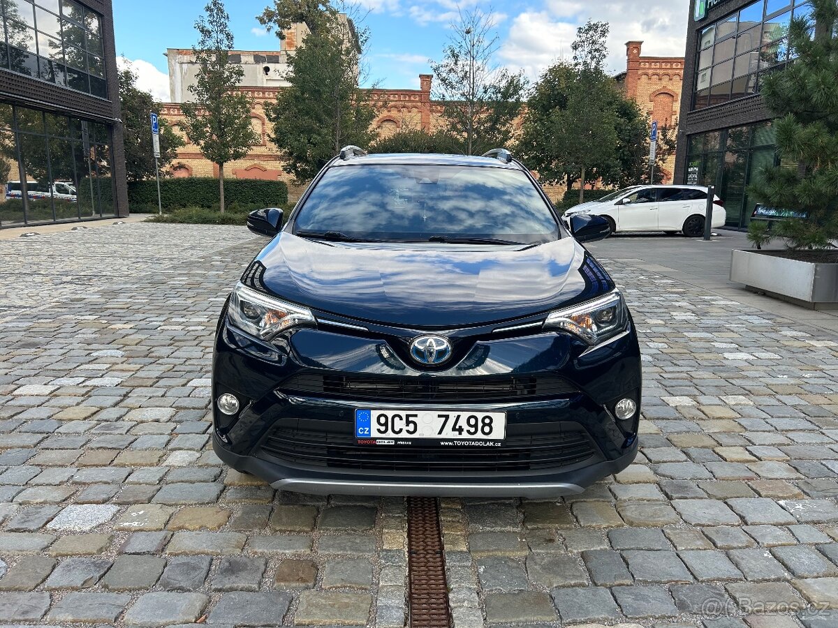 Toyota RAV4 Hybrid - číst celé - 2