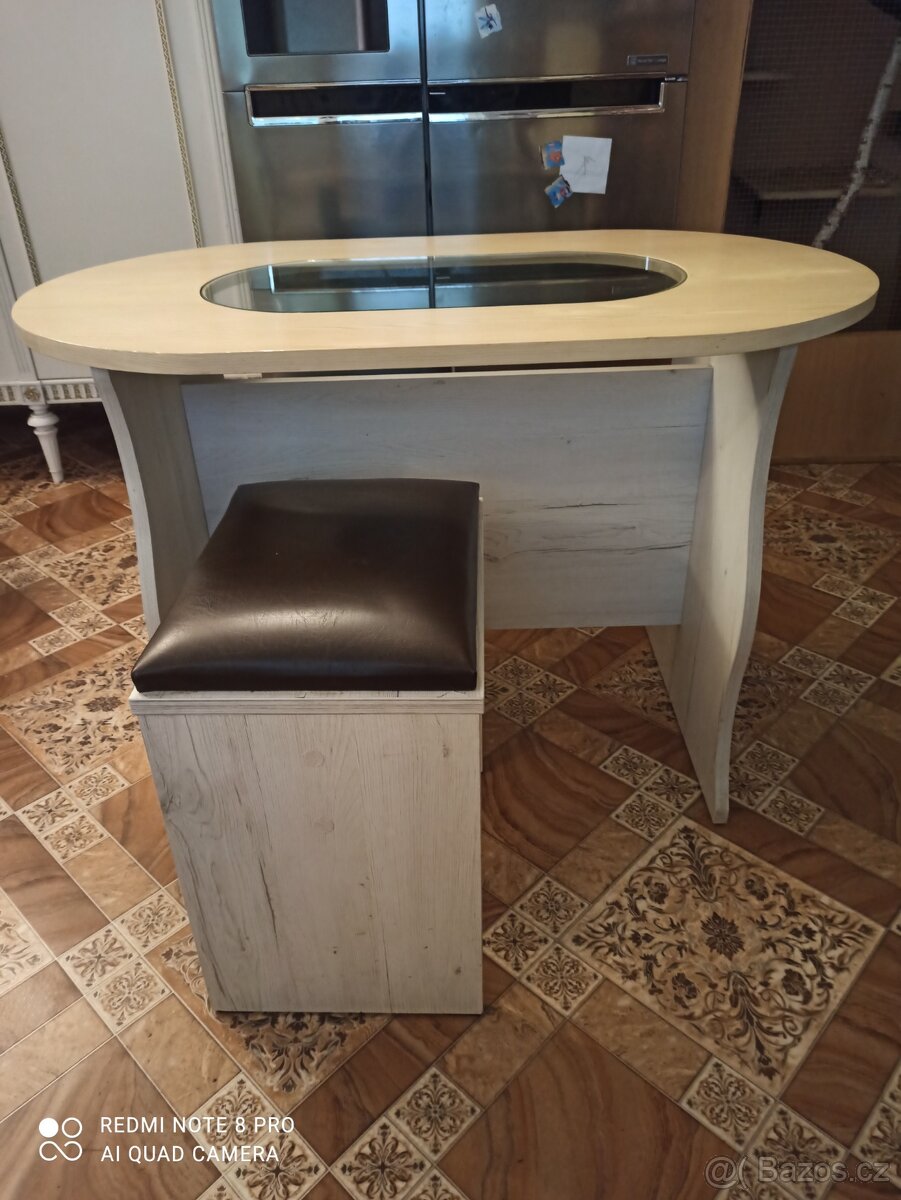 🎄Vánoční Výprodej🎄Konferenční stůl s Taburety z masívu. - 2