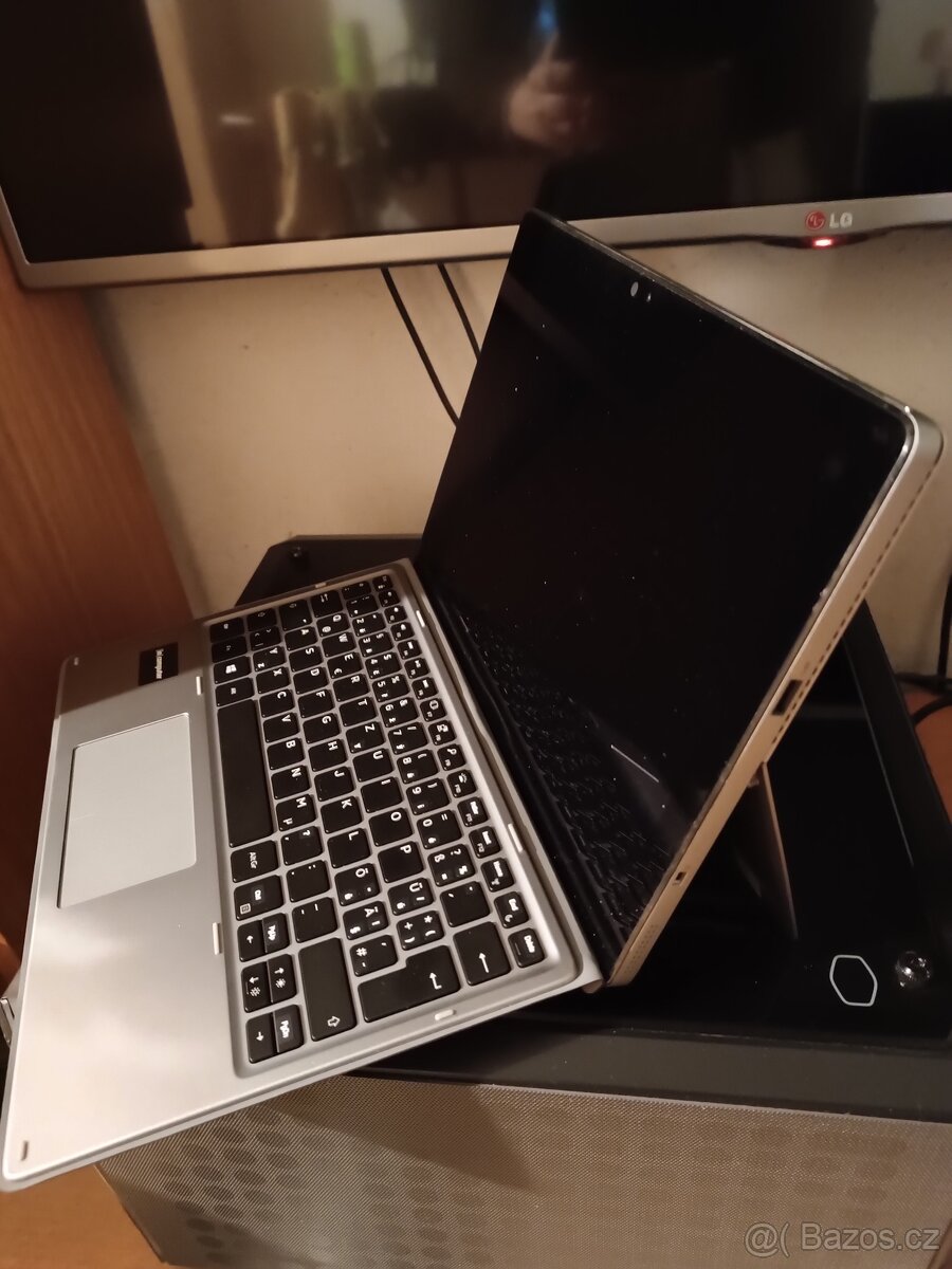 Dell Latitude 7210 2-in-1 12,3 palců - 2