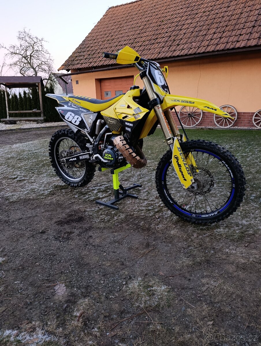 Suzuki RM.125 - 2