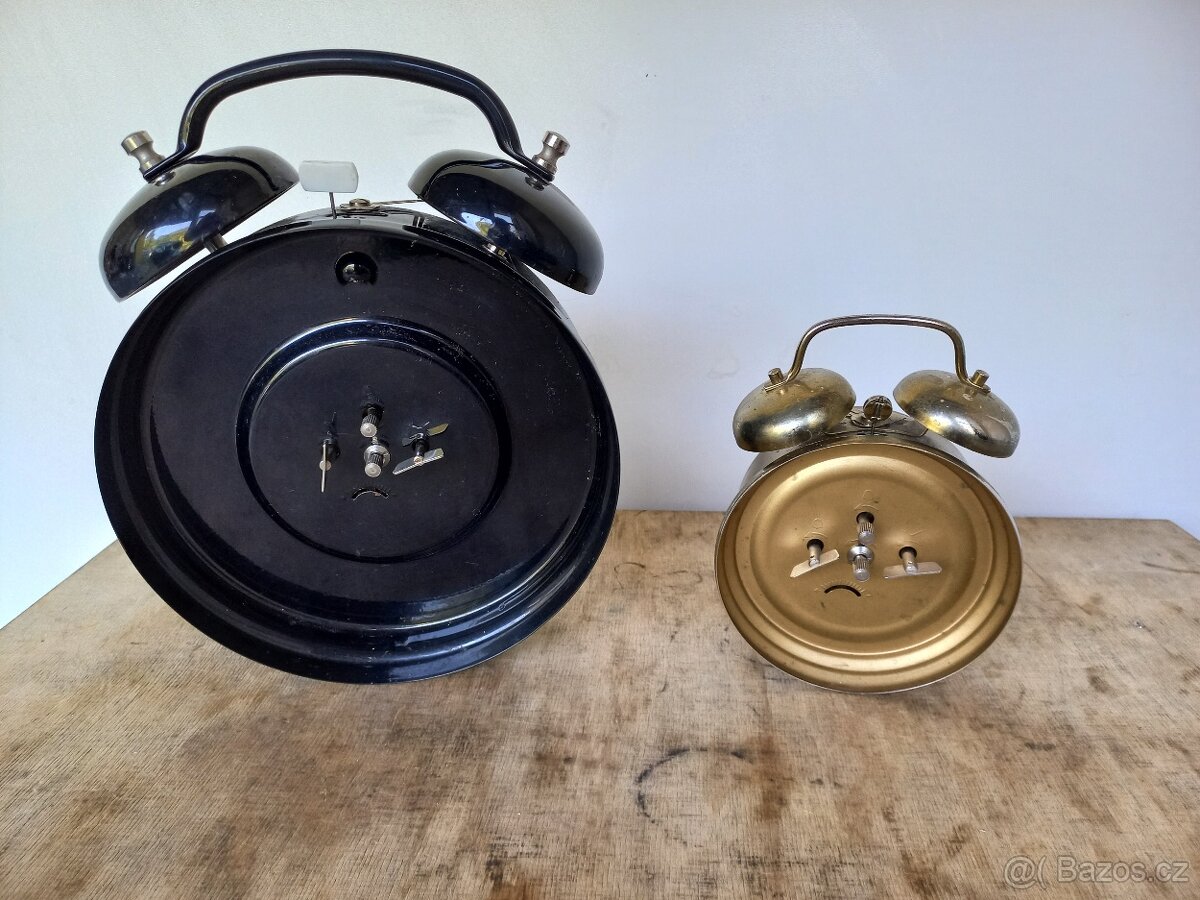 Staré budíky Peter design a Prim - 2